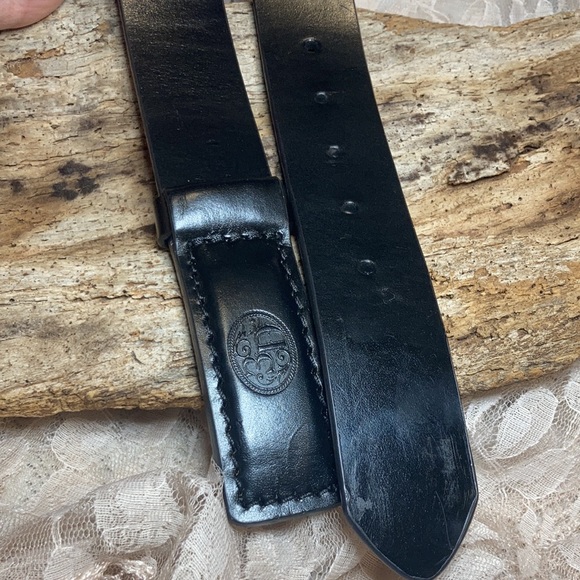 3D Brand Full Grain Leather Belt built in buckle - Picture 4 of 7